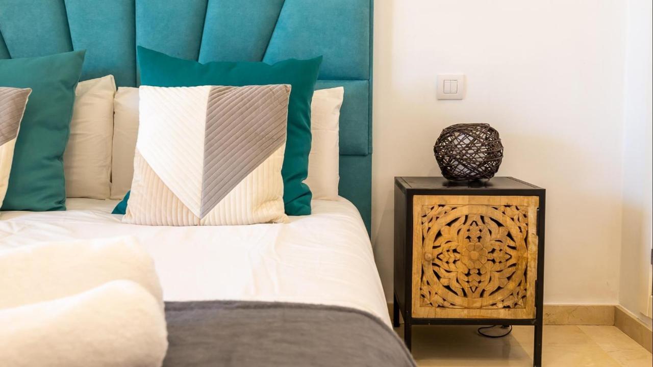 Apartment Magic Corner On Golden Mile Marbella