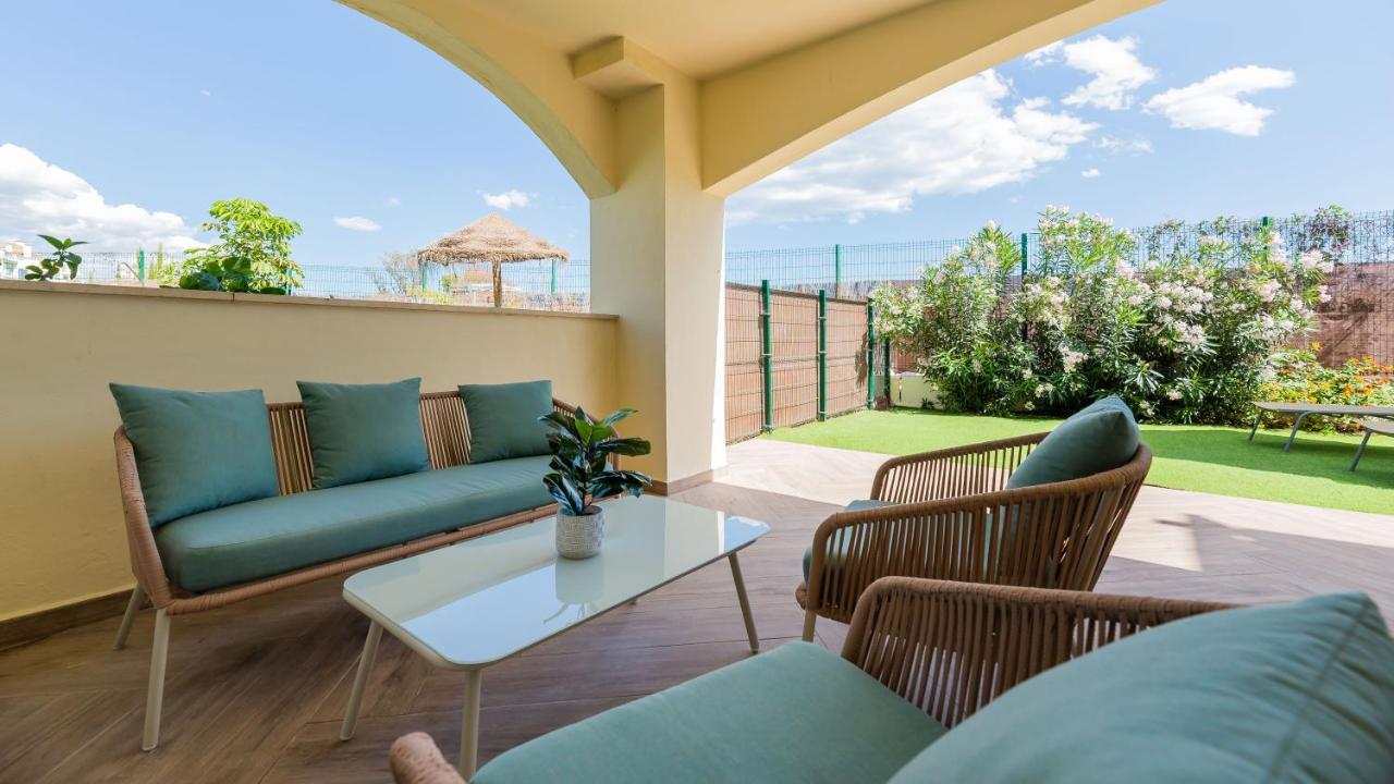 Apartment Magic Corner On Golden Mile